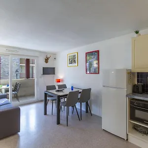 appt-4-pers-tout-quip-hypercentre-village-fibre-garage.midi-pyreneeshotels.com/
